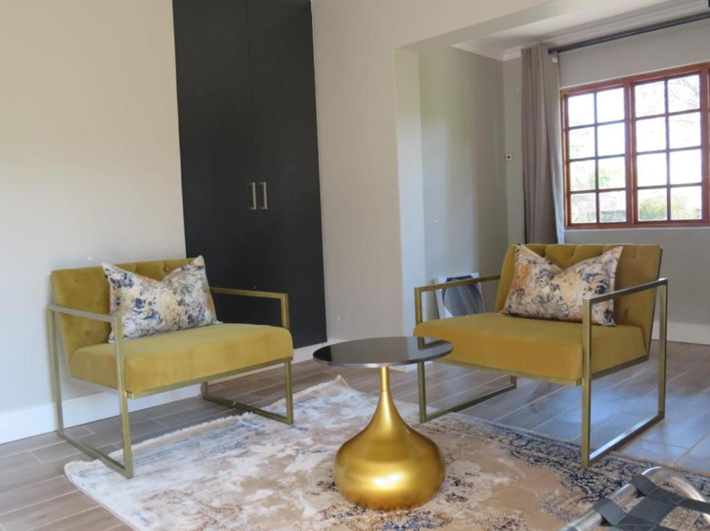 Sani Pass Manor Guest House Himeville Extérieur photo
